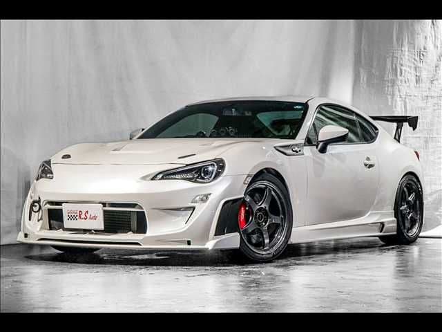 Car image 1