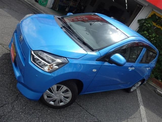 Car thumbnail 4