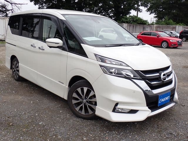 NISSAN