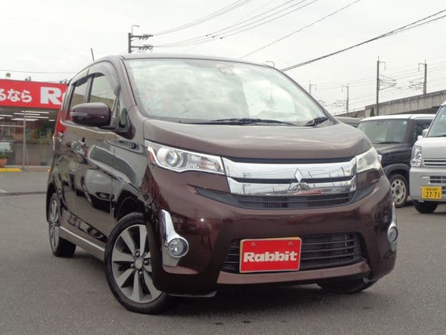 MITSUBISHI eK custom