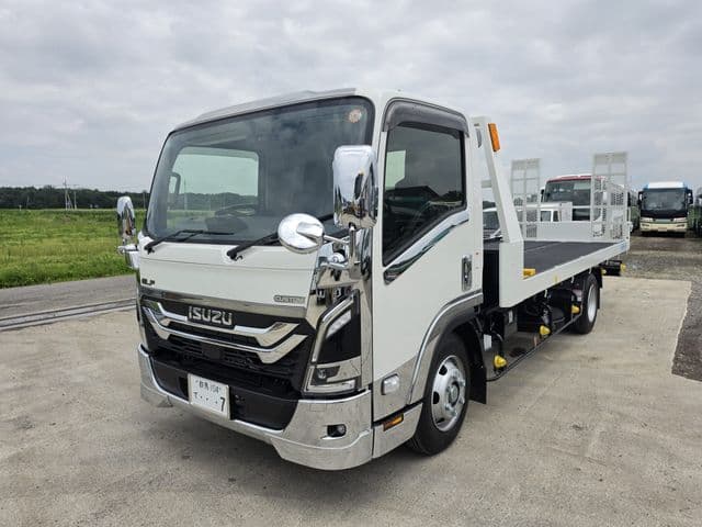 ISUZU