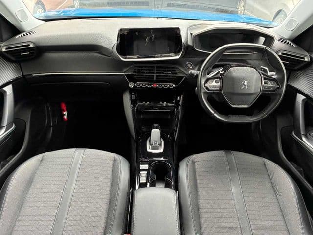 Car thumbnail 3