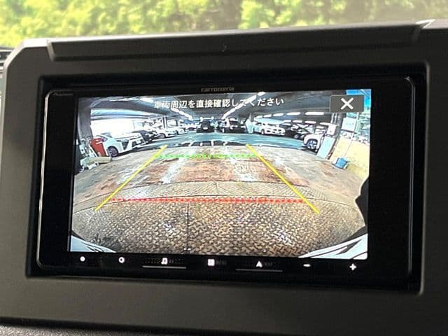 Car thumbnail 4