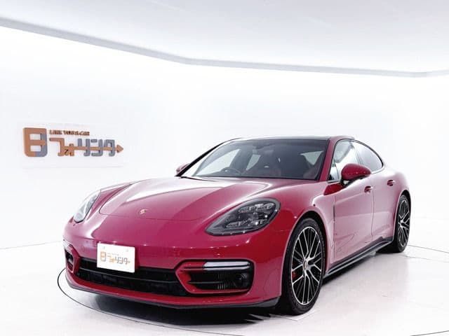 PORSCHE
