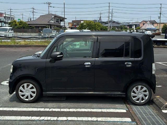 Car thumbnail 4