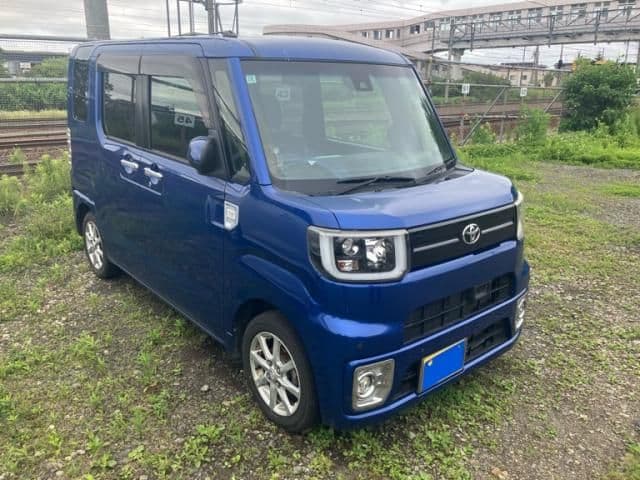 Car image 1