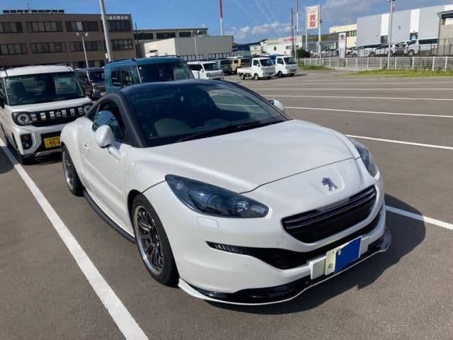 PEUGEOT