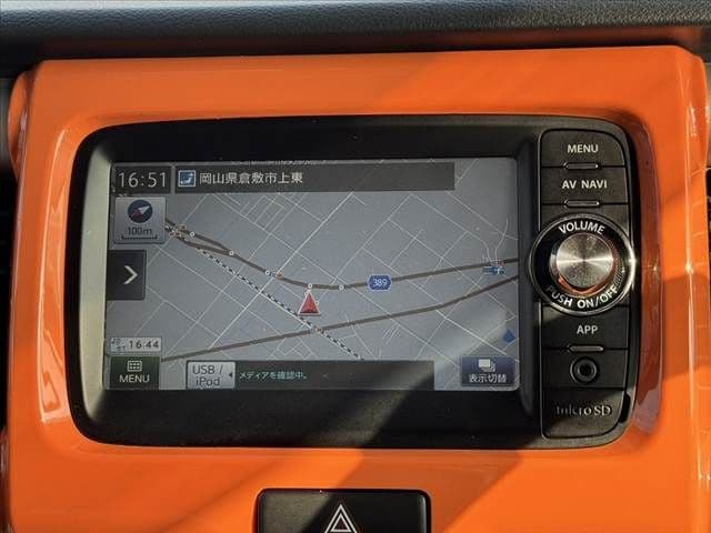 Car thumbnail 3