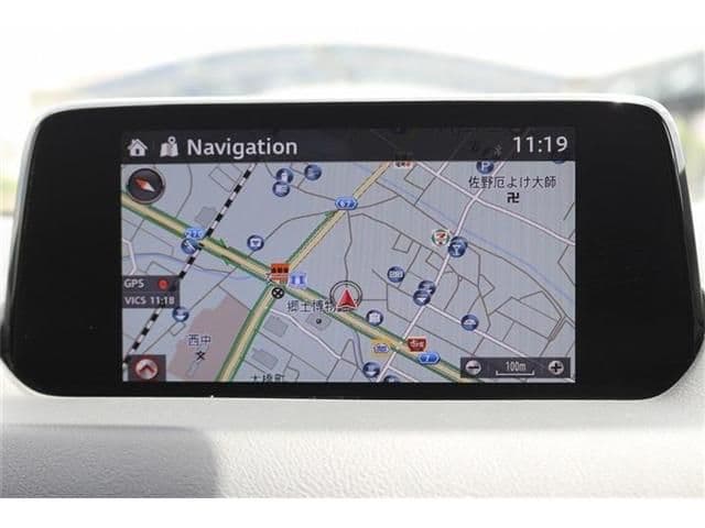 Car thumbnail 3