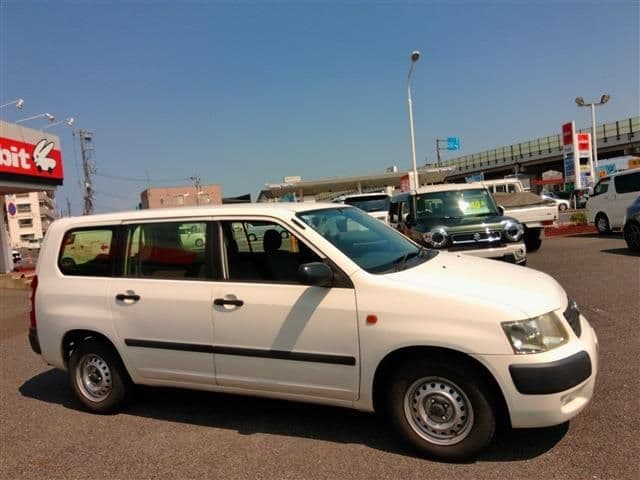 Car thumbnail 3
