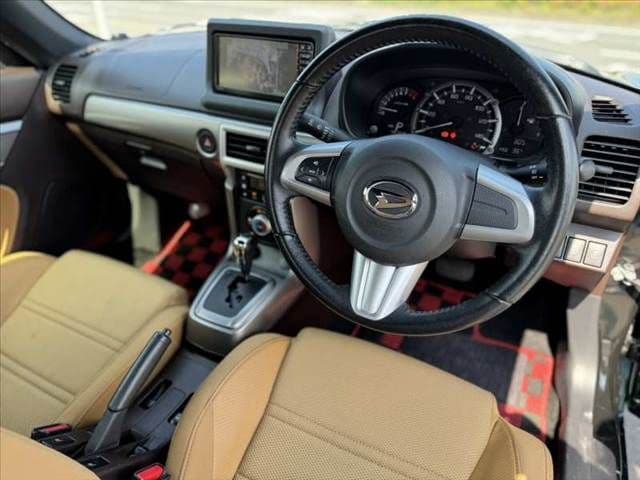 Car thumbnail 2