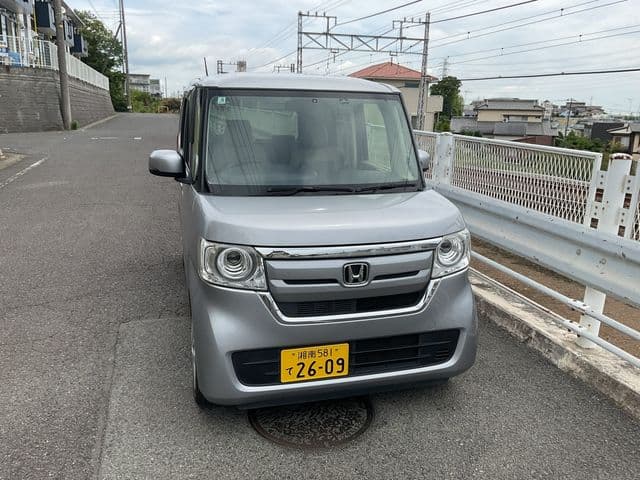 Car image 1