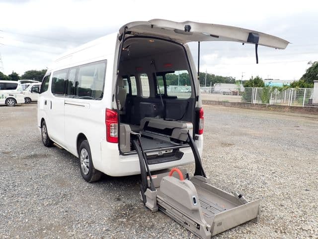 NISSAN NV350 CARAVAN
