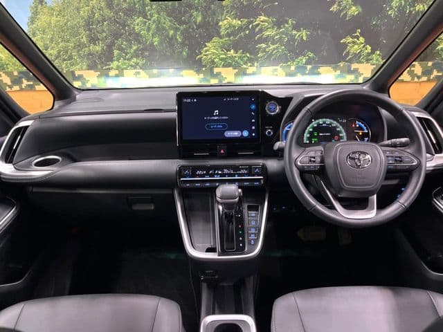 Car thumbnail 2