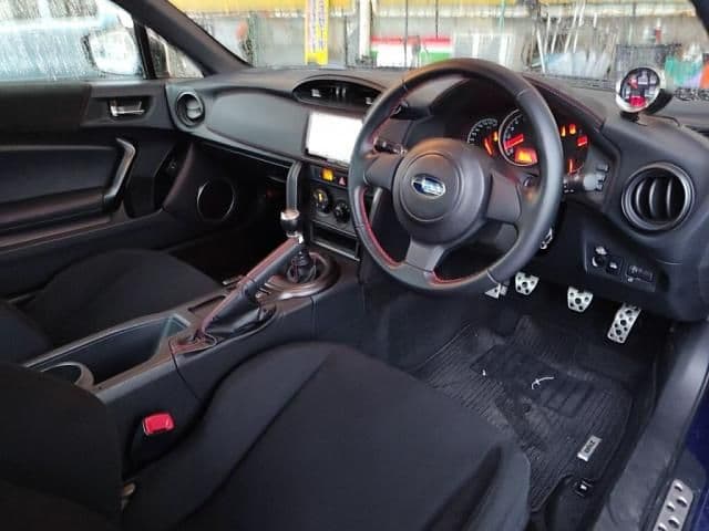 Car thumbnail 3