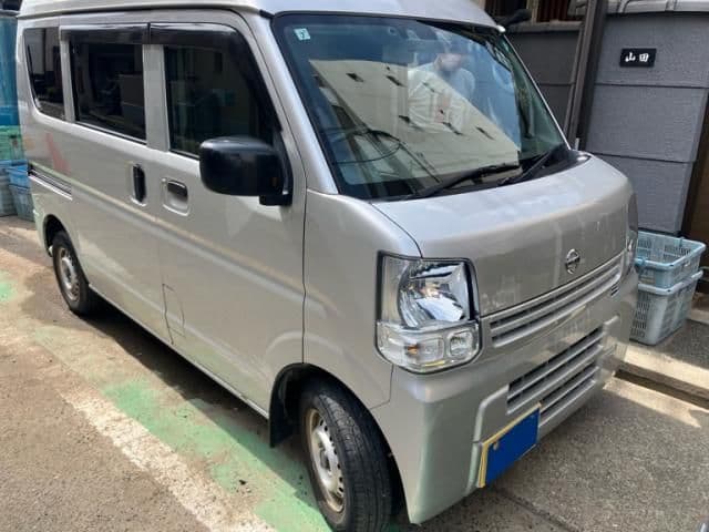 NISSAN