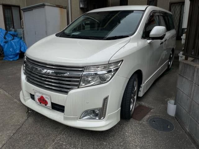 NISSAN