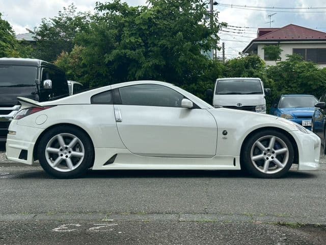 Car thumbnail 4