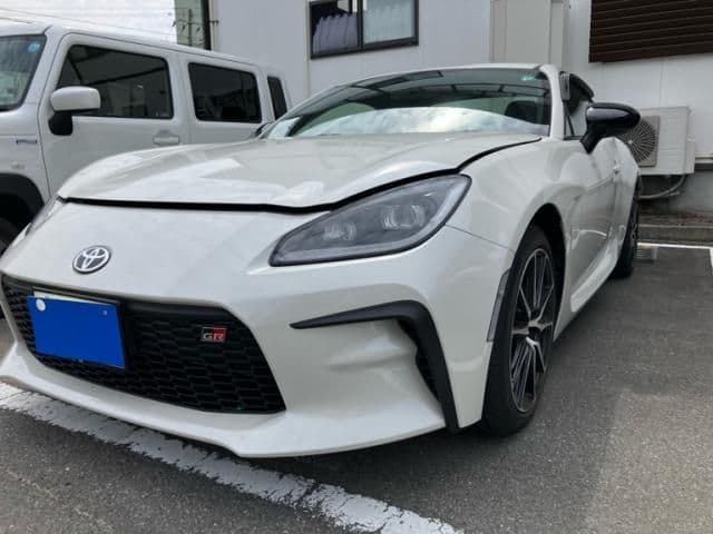 Car thumbnail 2
