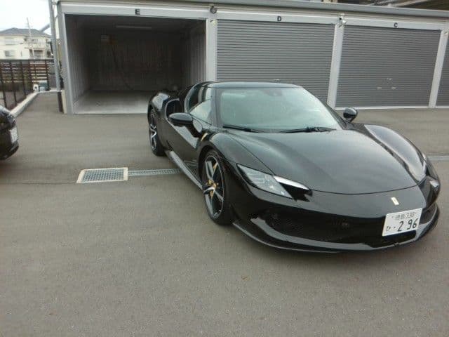 FERRARI