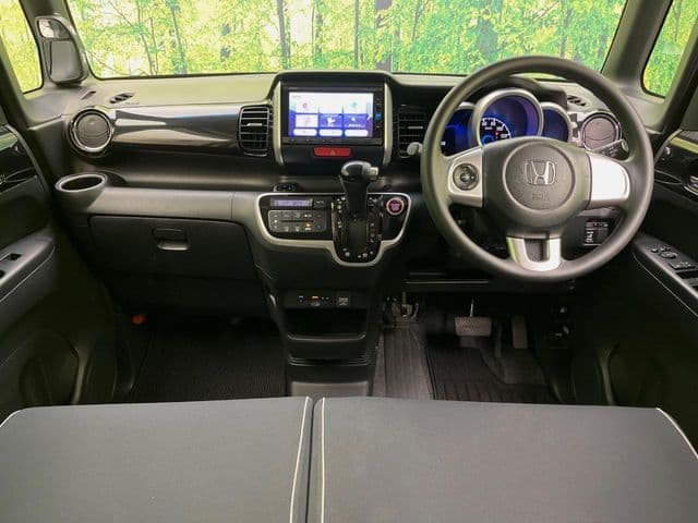 Car thumbnail 2
