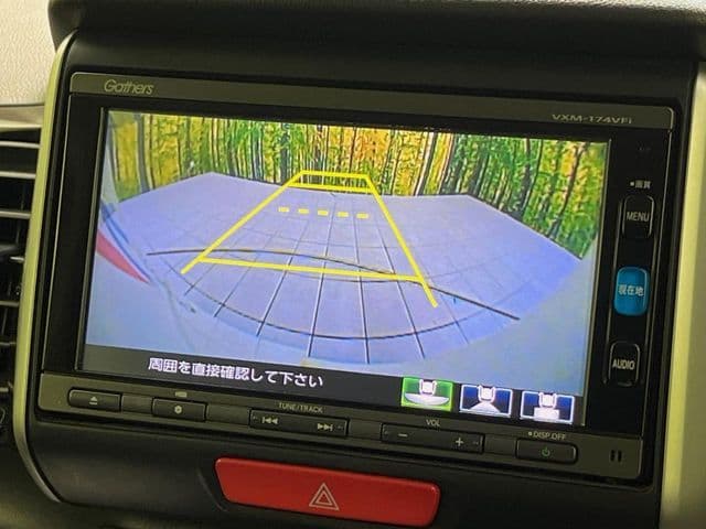Car thumbnail 4