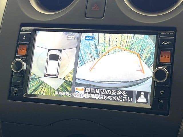 Car thumbnail 4