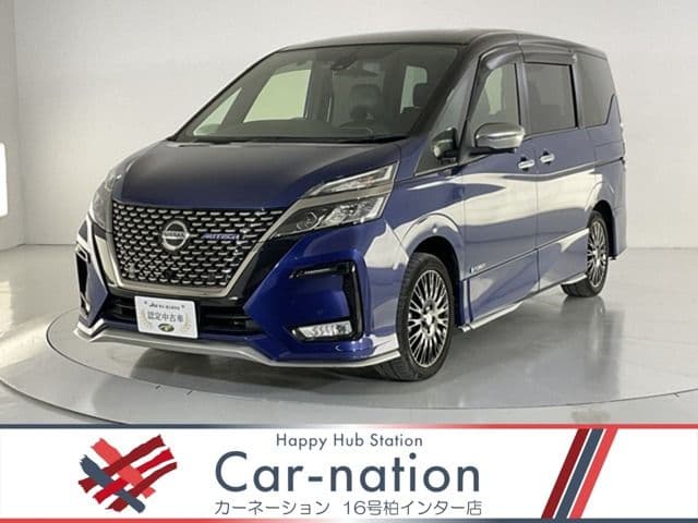NISSAN