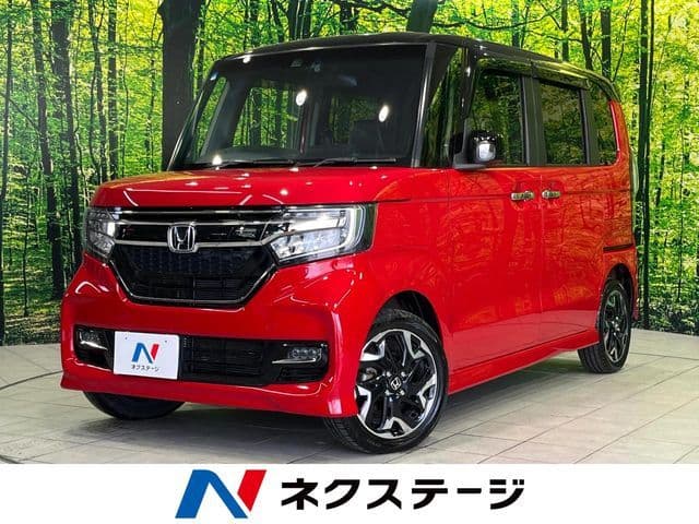HONDA N BOX CUSTOM 4WD