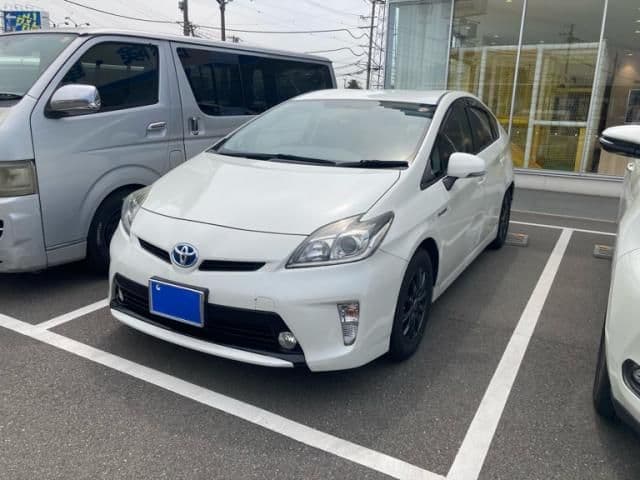 Car thumbnail 2