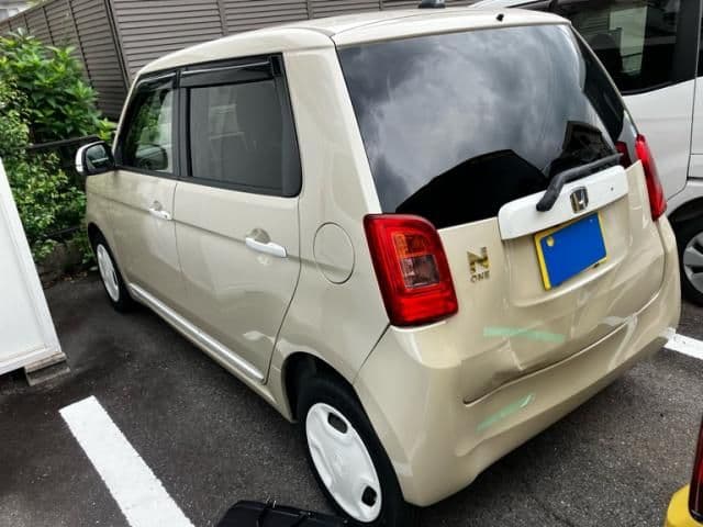Car thumbnail 3