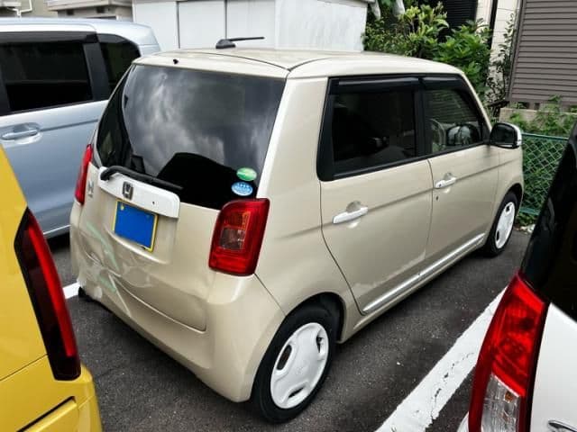 Car thumbnail 4