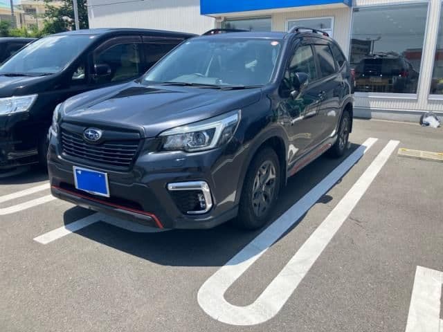Car image 1
