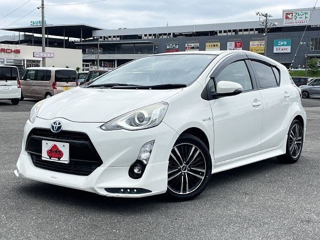Car image 1