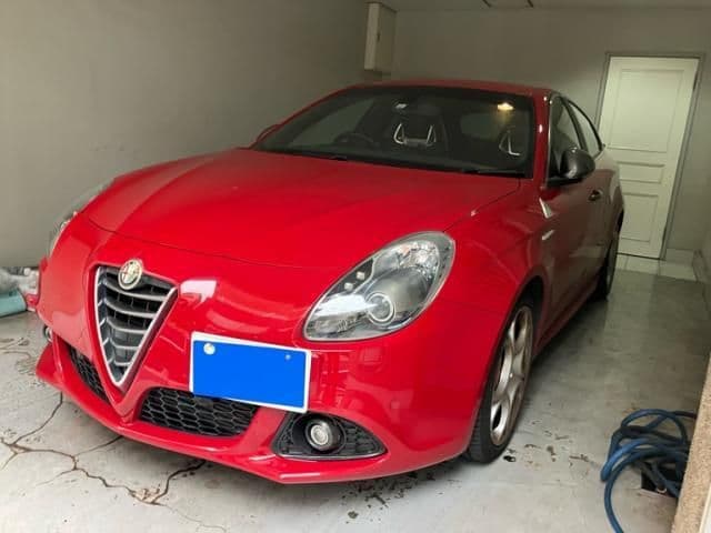 Car thumbnail 3