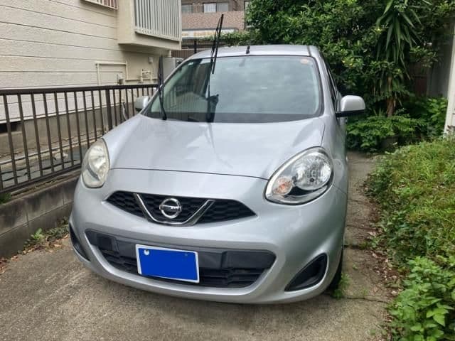 NISSAN