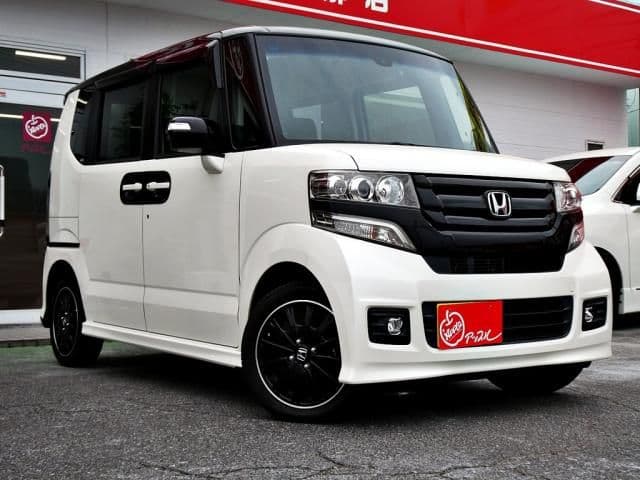 Car thumbnail 3