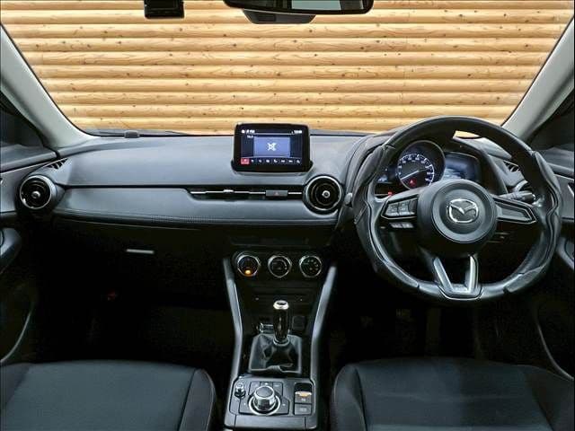 Car thumbnail 3
