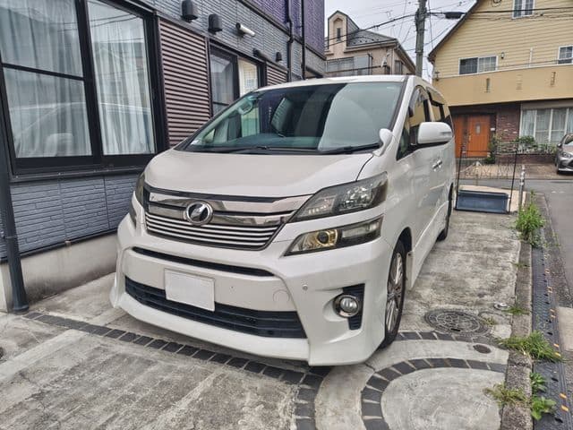 Car image 1