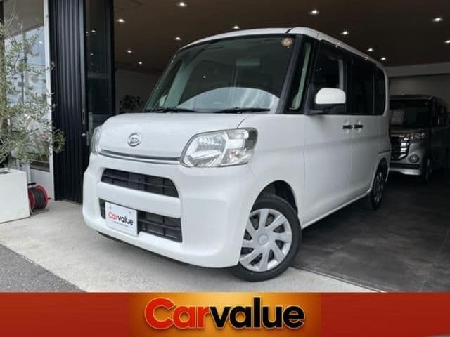 DAIHATSU TANTO 4WD