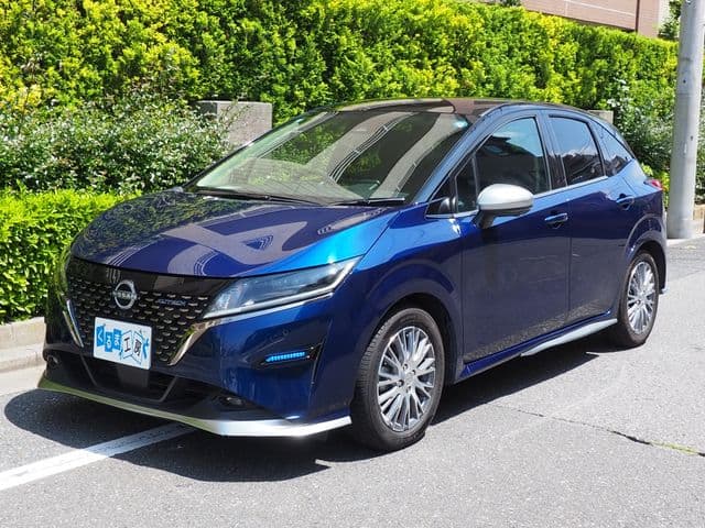 NISSAN