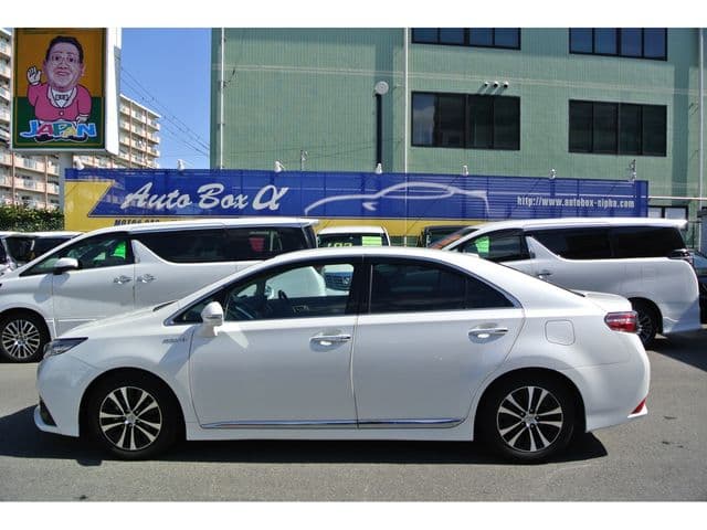 Car thumbnail 4
