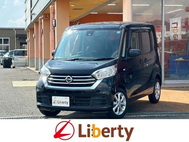 NISSAN DAYZ ROOX