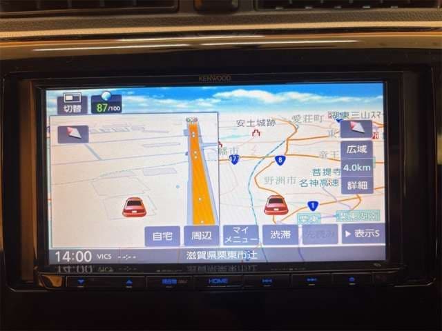Car thumbnail 3