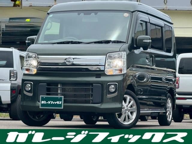 NISSAN