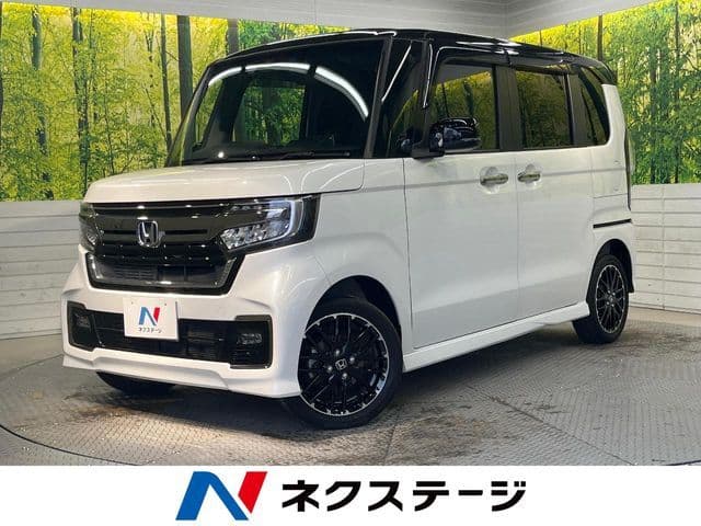 HONDA N BOX CUSTOM 4WD