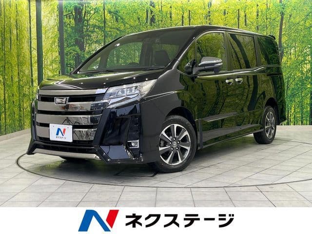 TOYOTA NOAH 4WD