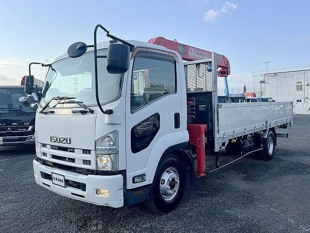 ISUZU