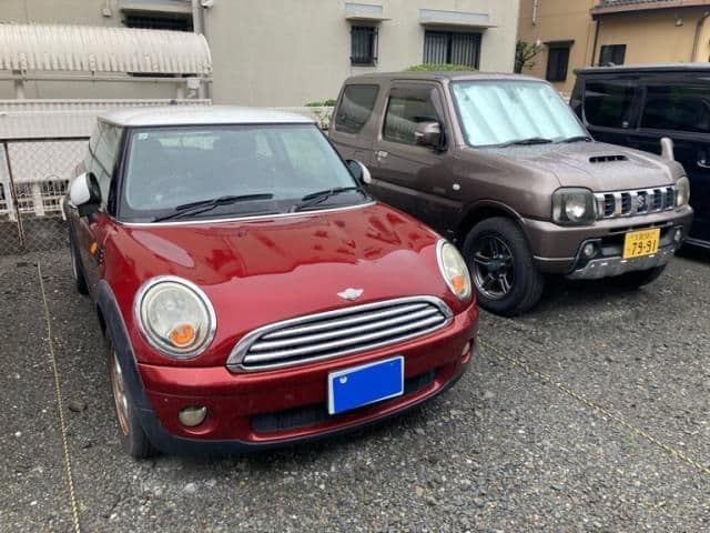 Car thumbnail 2