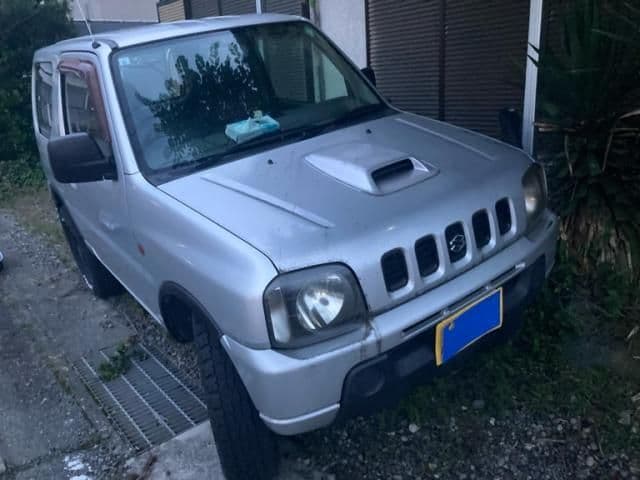 Car image 1